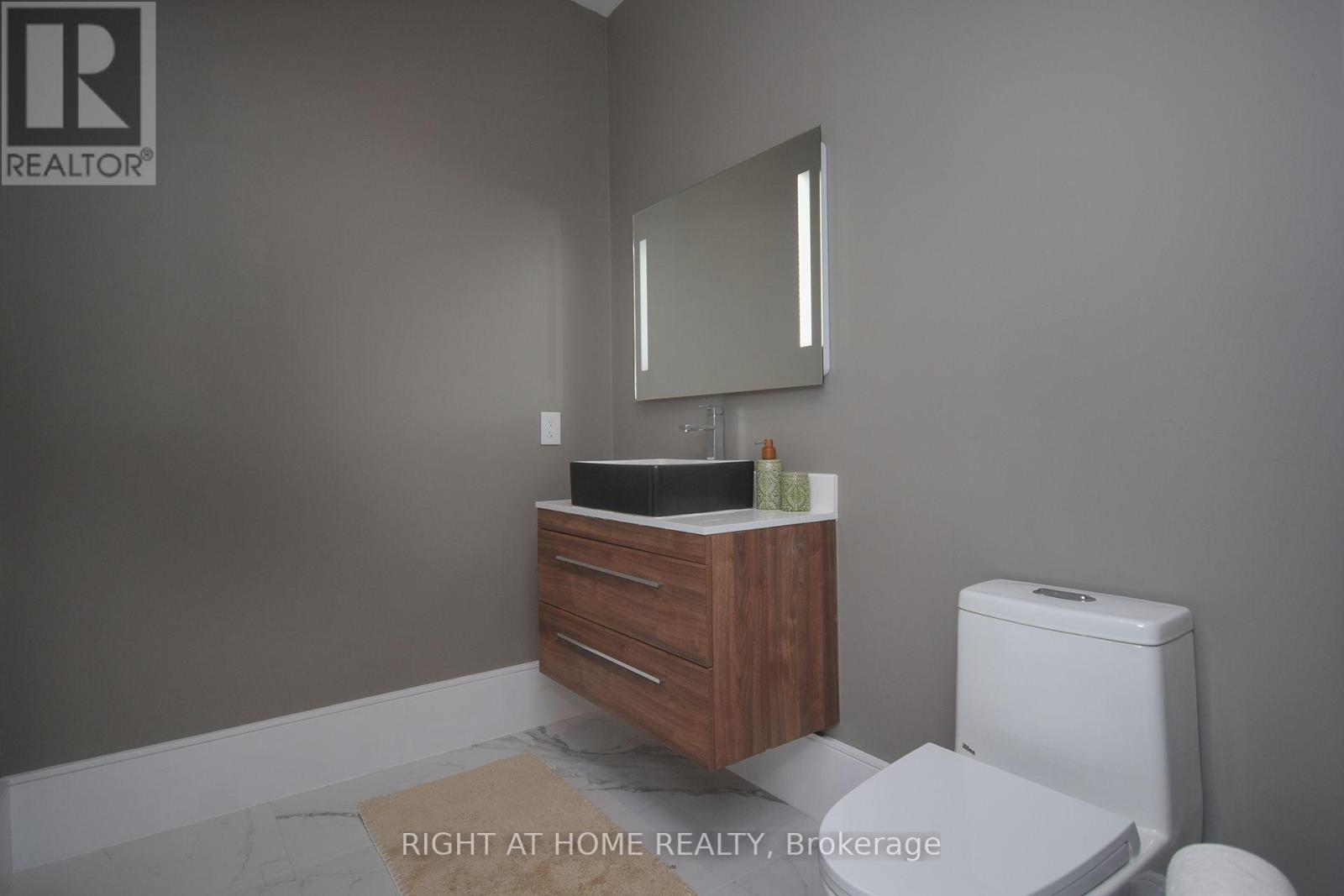 56 Sallows Drive Property Photo 44