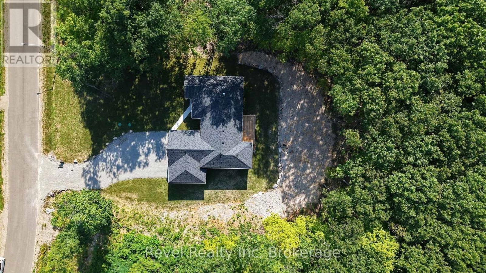 LOT 18 VOYAGEUR DRIVE Property Photo 1