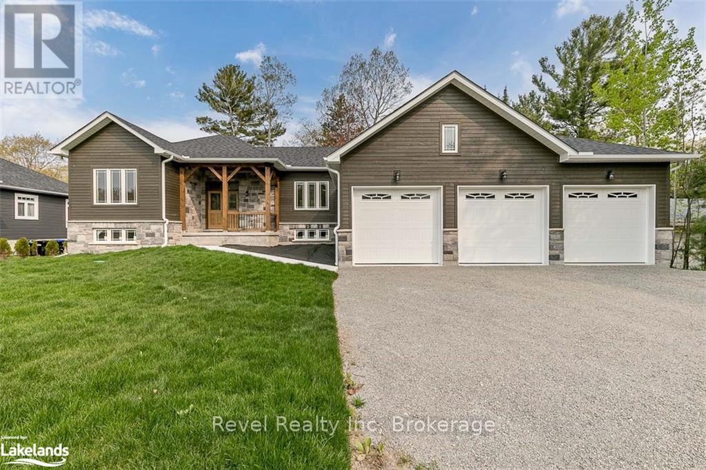 LOT 19 VOYAGEUR DRIVE Property Photo 1