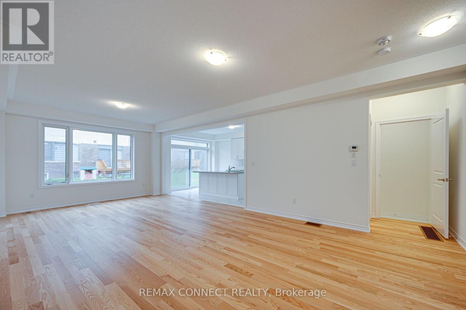 146 Nottingham Road N Property Photo 5