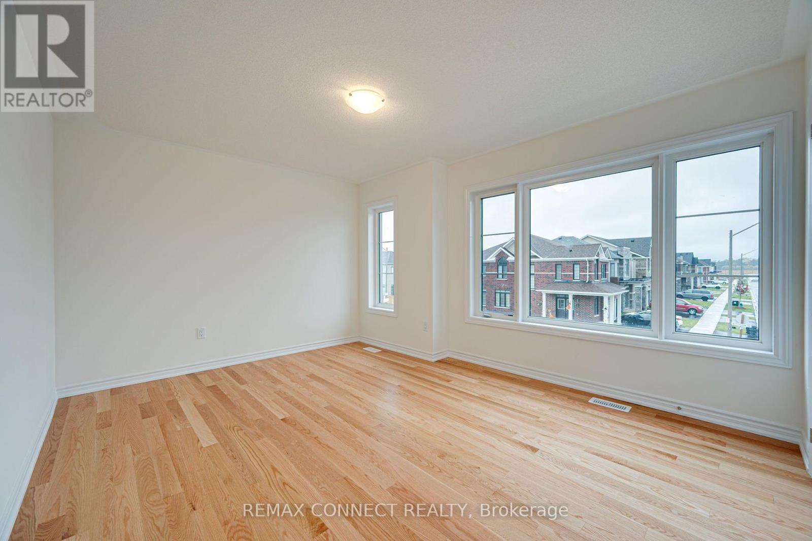 146 Nottingham Road N Property Photo 12