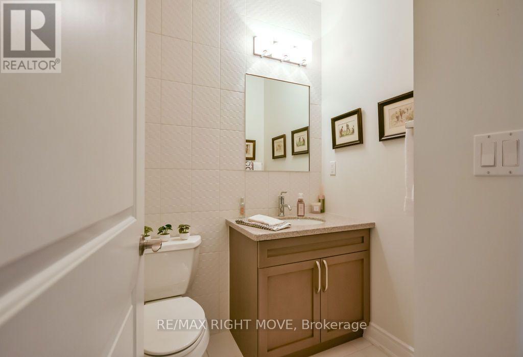 605 - 80 Orchard Point Road Property Photo 10