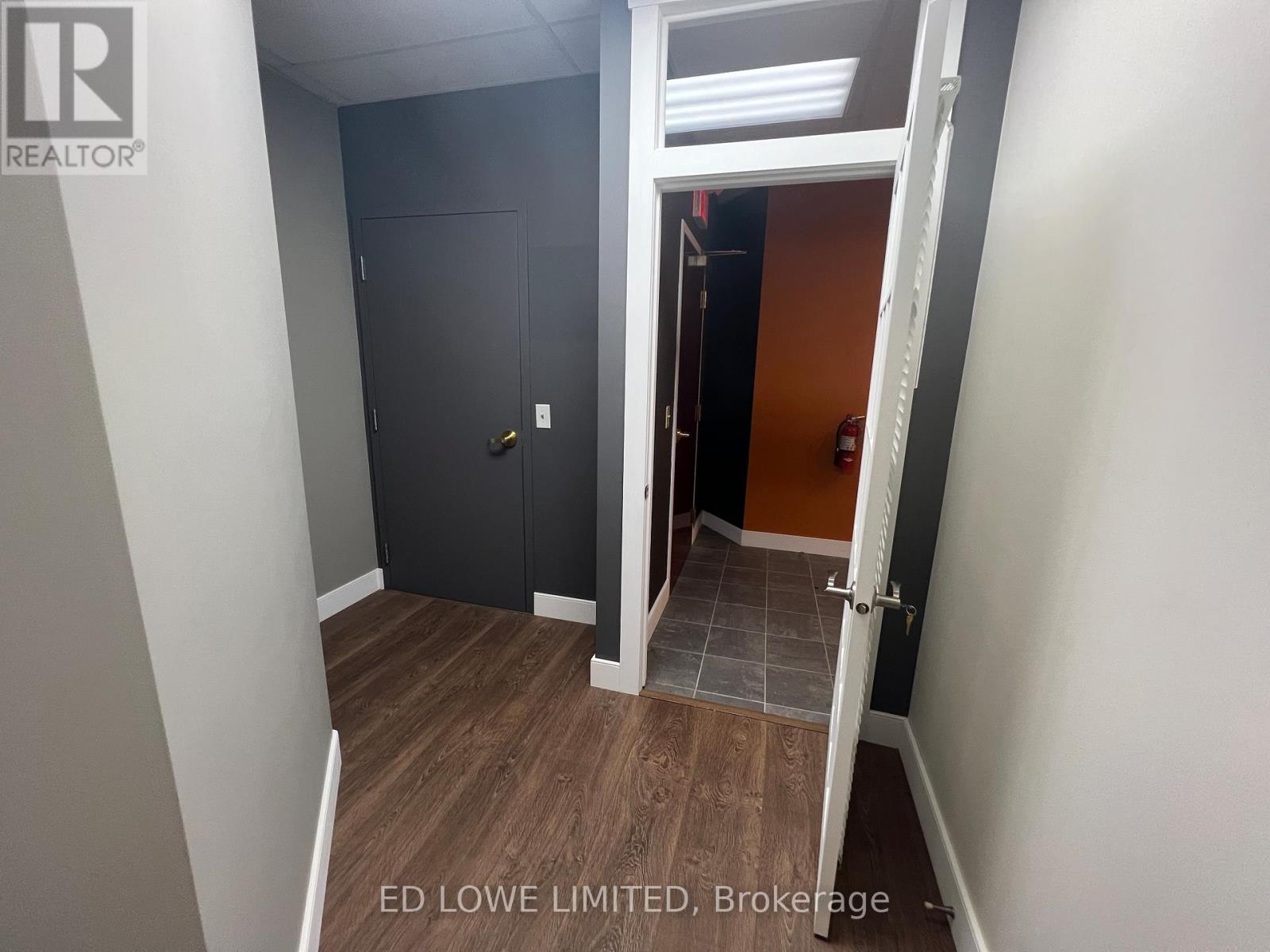 Ll 8 - 5 Quarry Ridge Road Property Photo 6