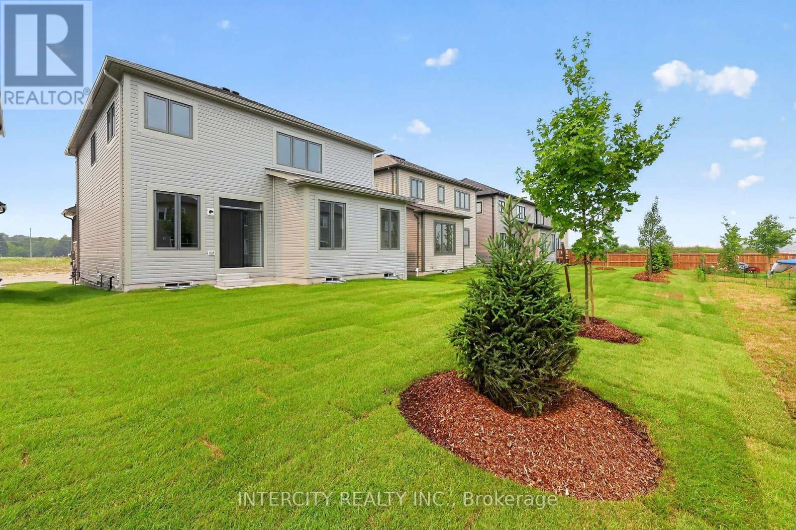 16 Legacy Circle Property Photo 47