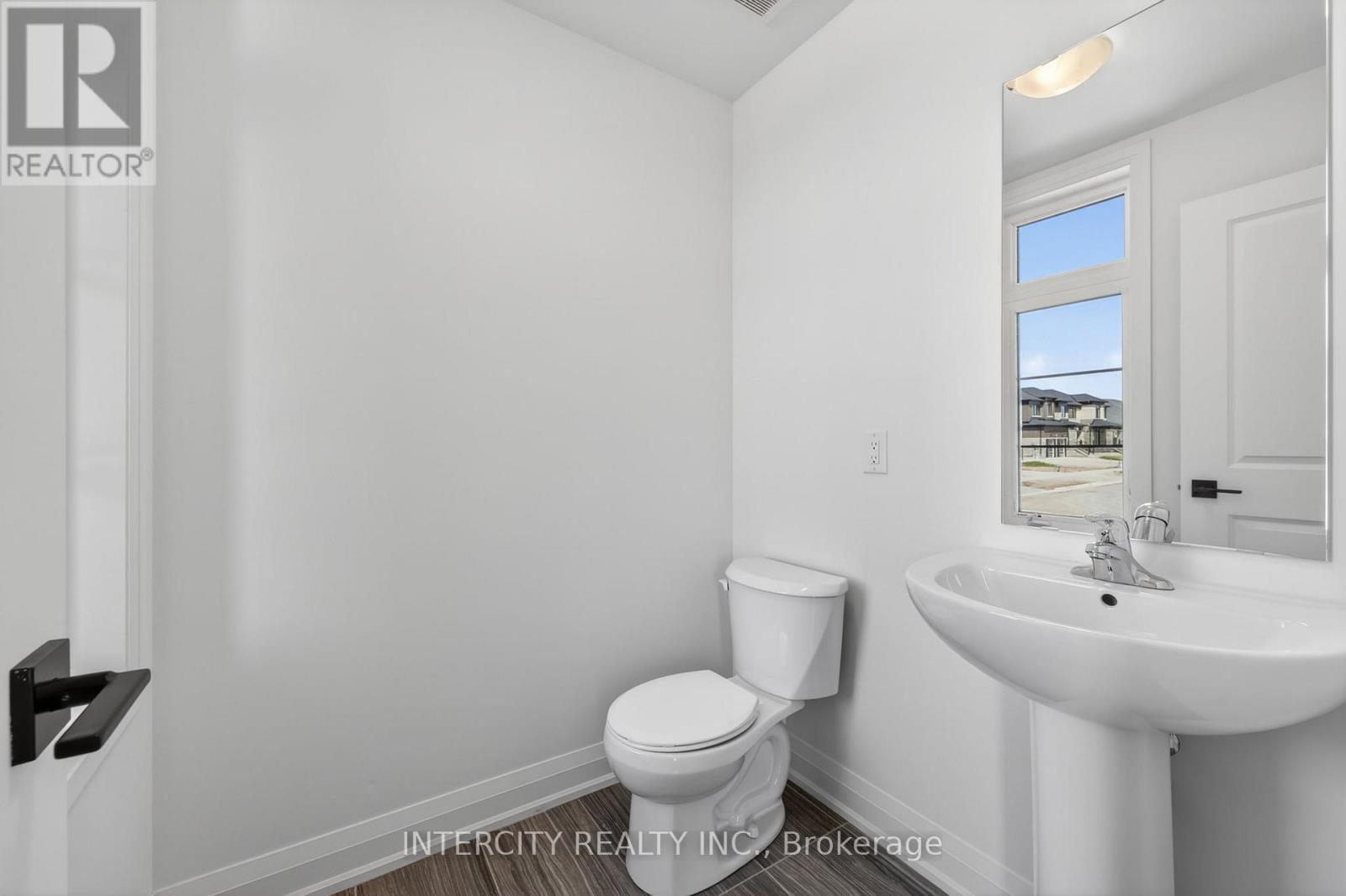 22 Legacy Circle Property Photo 19