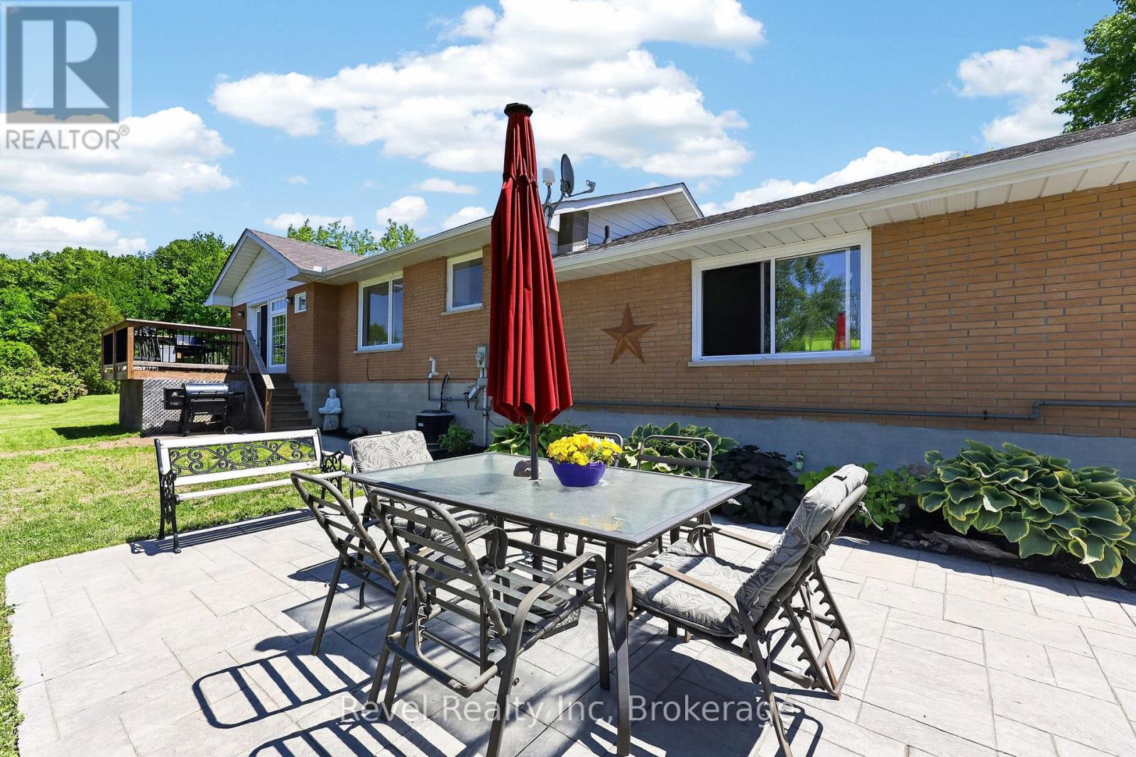 2391 Rumney Road Property Photo 18