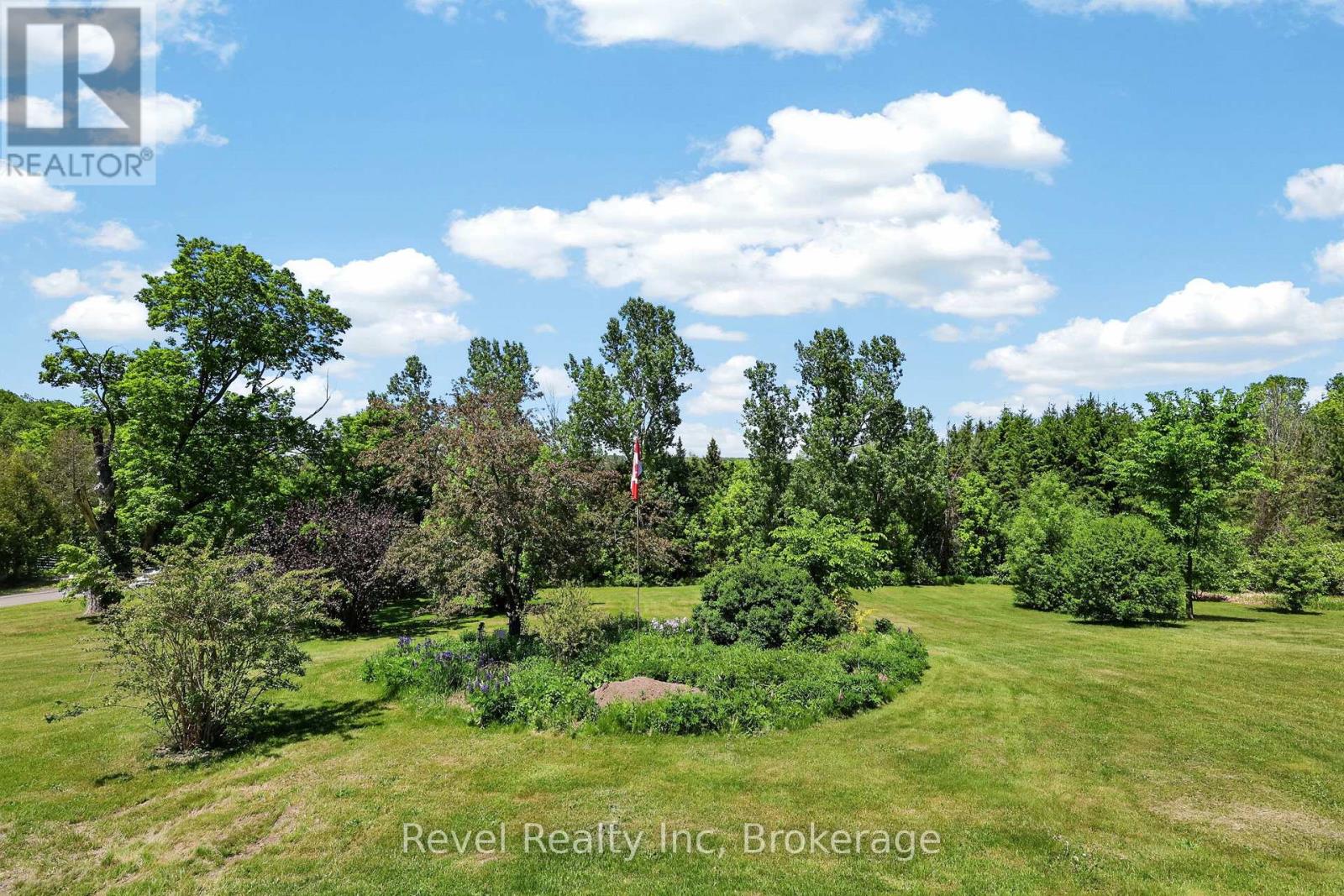 2391 Rumney Road Property Photo 25