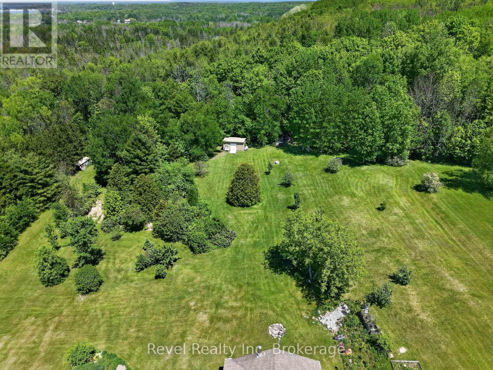 2391 Rumney Road Property Photo 28
