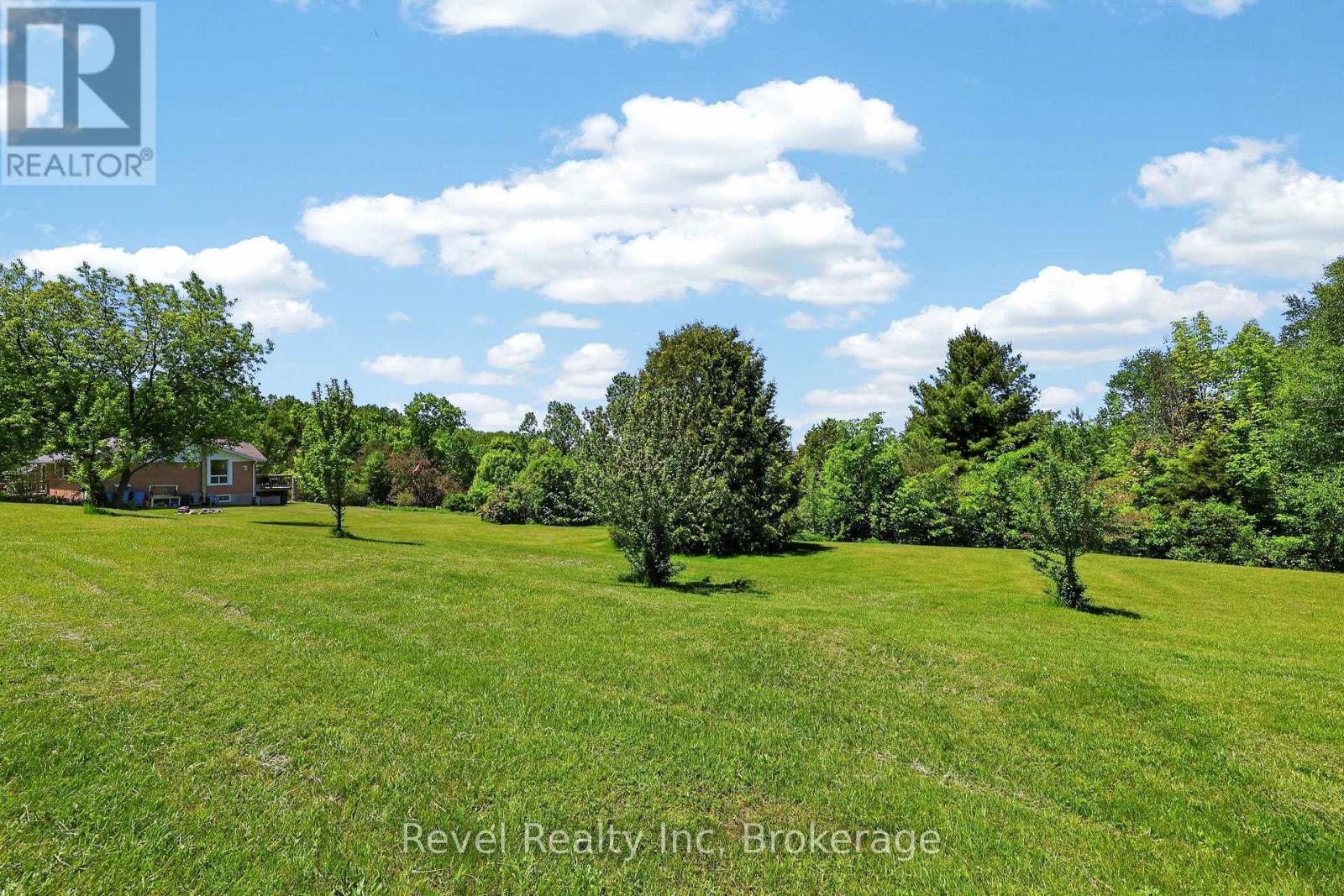 2391 Rumney Road Property Photo 31