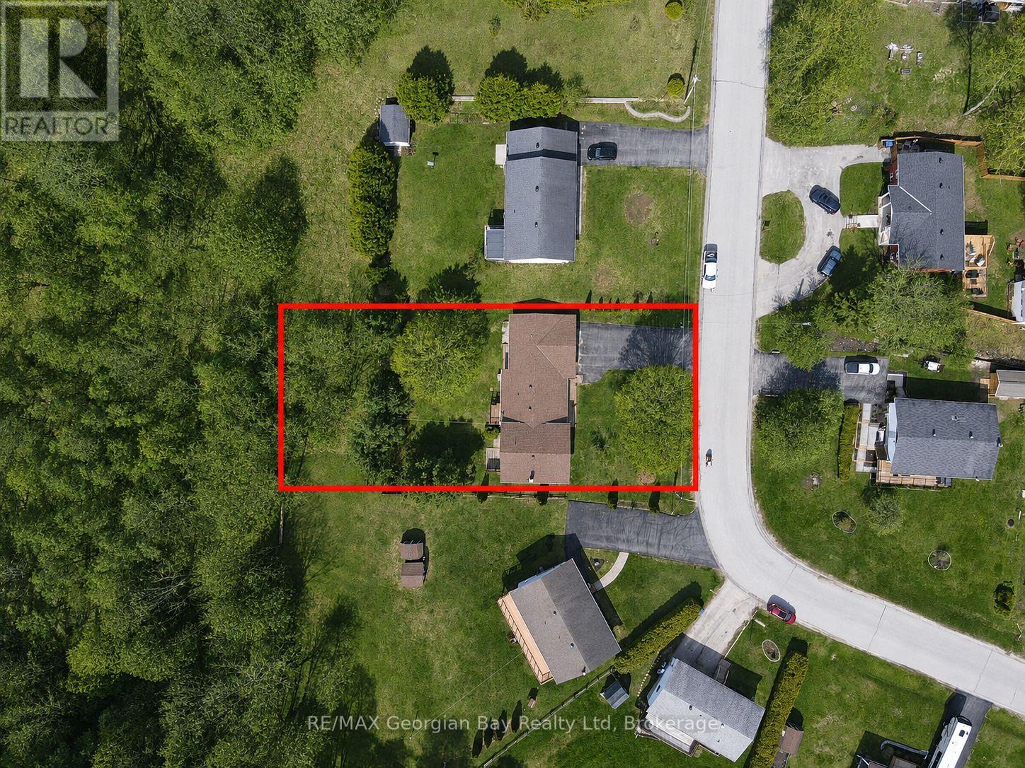 63 Lepage Drive Property Photo 33