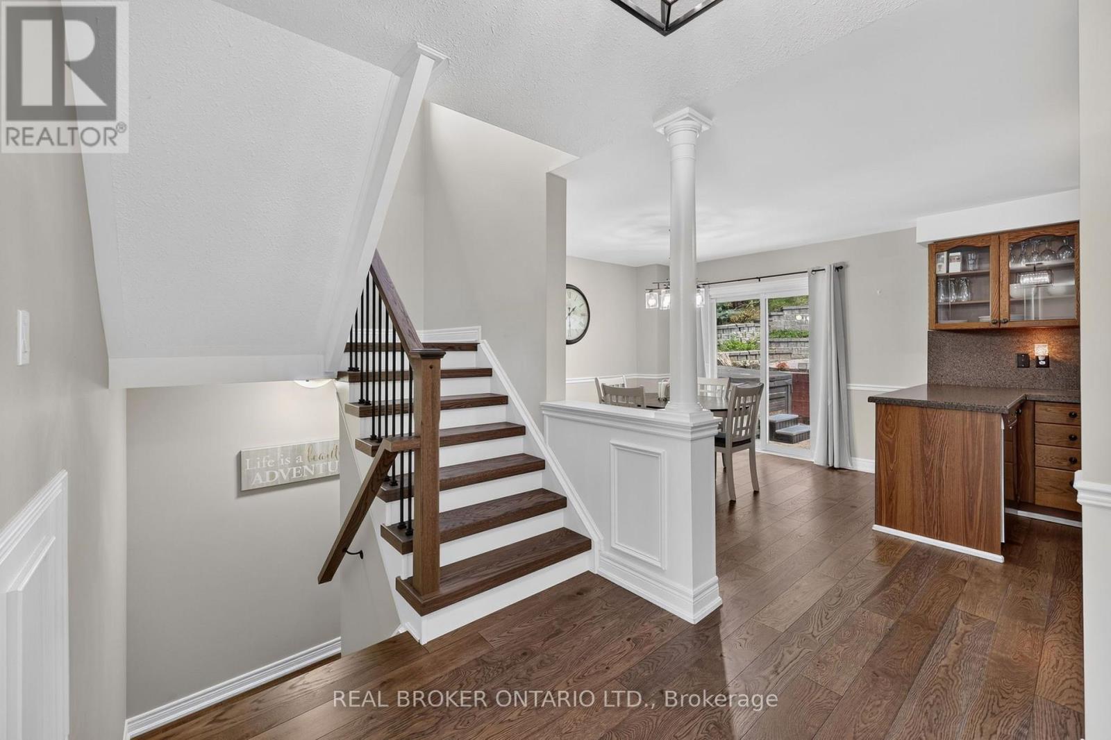 35 Bloom Crescent Property Photo 6