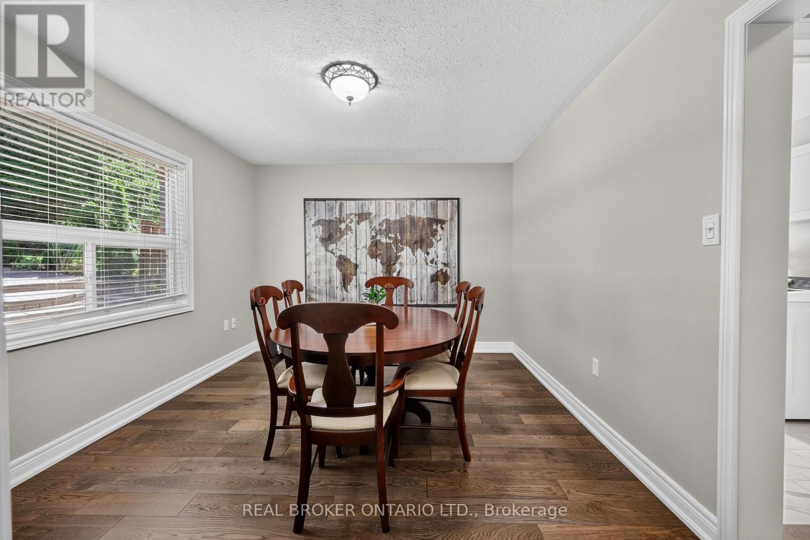 35 Bloom Crescent Property Photo 12