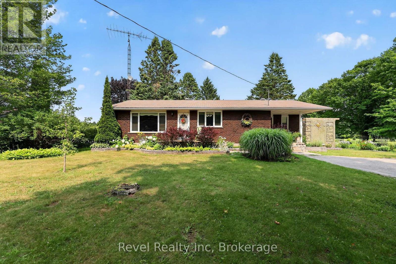 459 Cedar Point Road Photo de la propriété 1