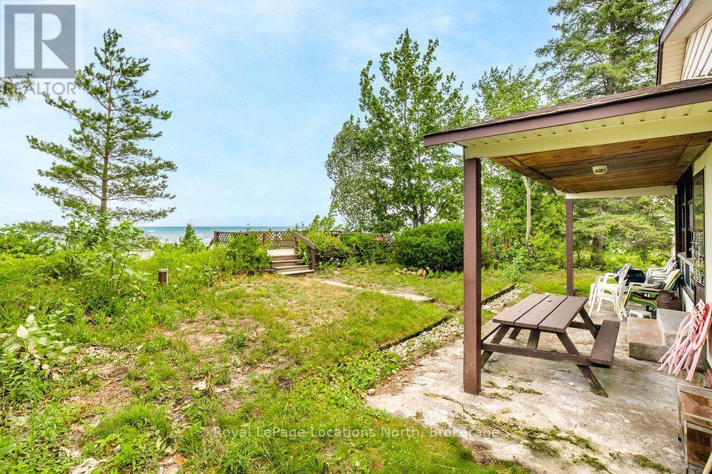1864 Shore Lane Property Photo 15