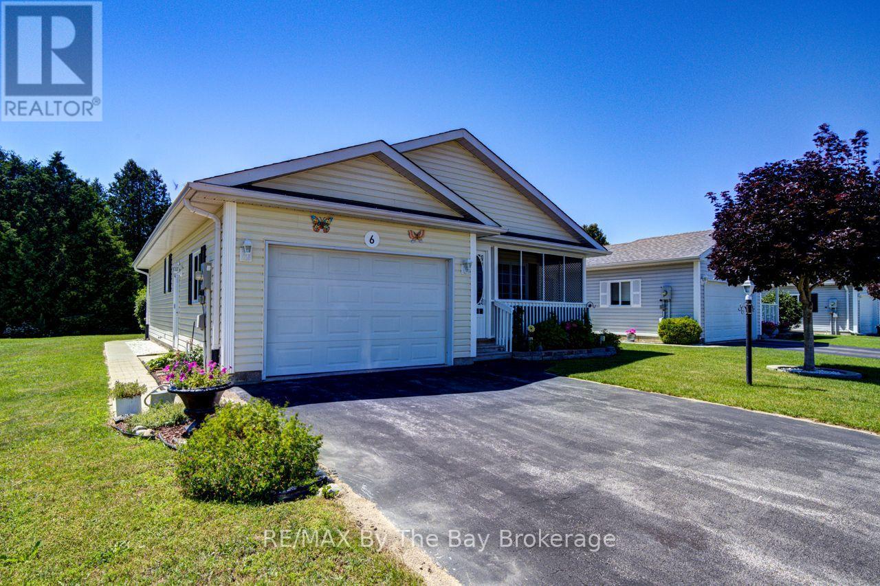 6 Illinois Crescent Property Photo 3