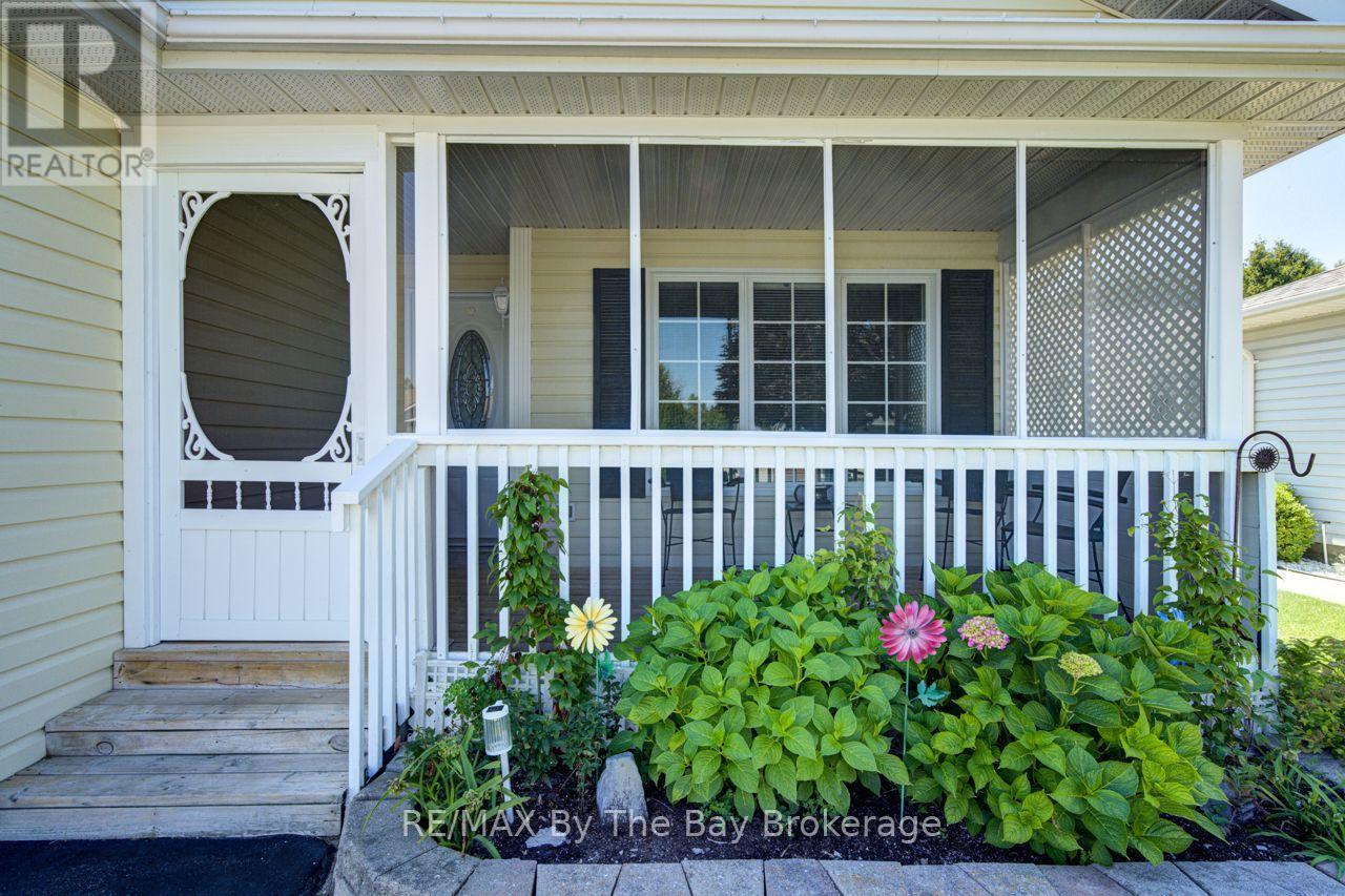 6 Illinois Crescent Property Photo 5