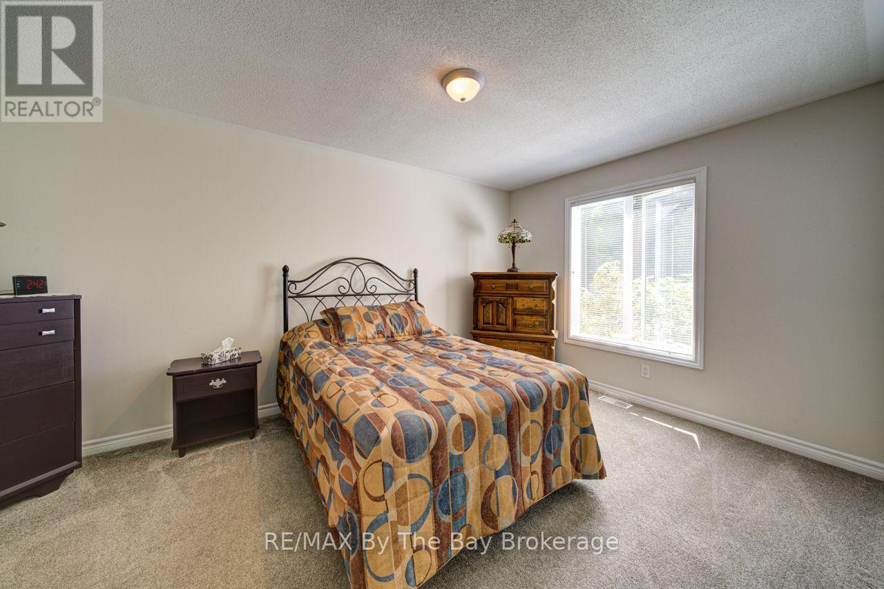 6 Illinois Crescent Property Photo 19