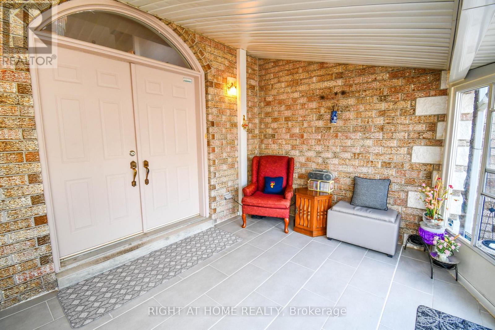 11 Thackeray Crescent Property Photo 15