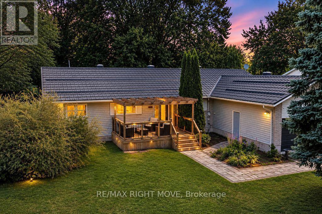 3263 SHOREVIEW DRIVE Property Photo 1