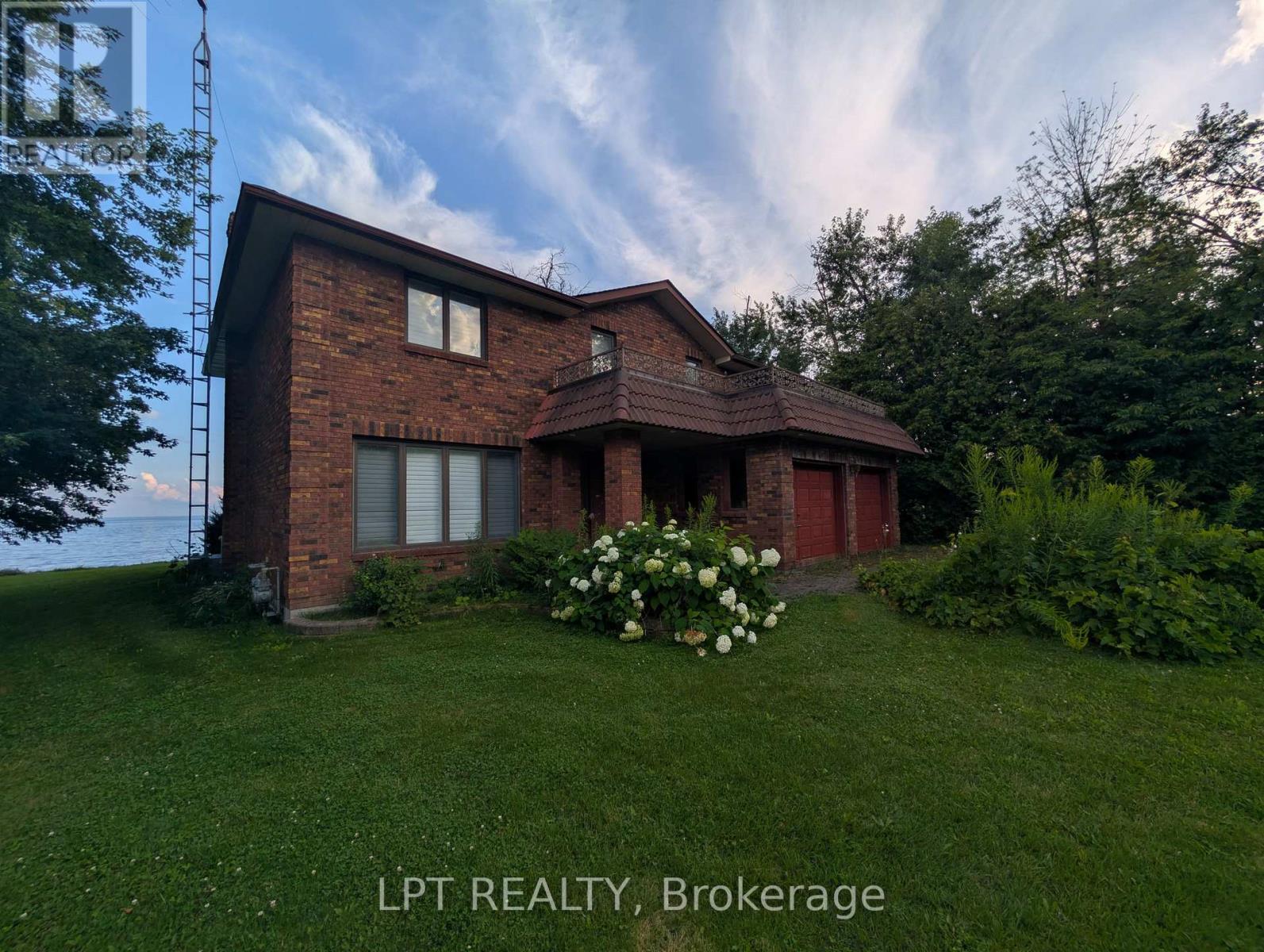 47 Parkside Drive Property Photo 1