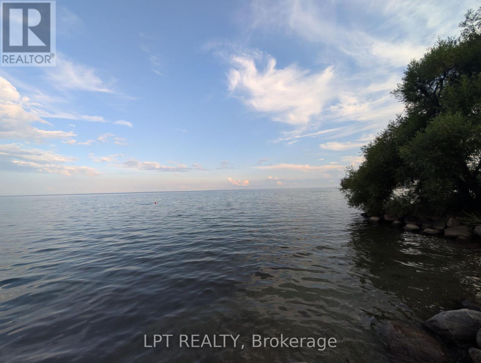47 Parkside Drive Property Photo 6