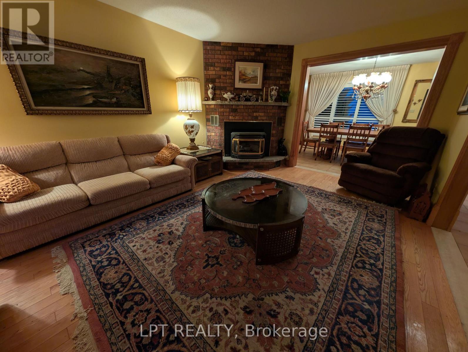 47 Parkside Drive Property Photo 9