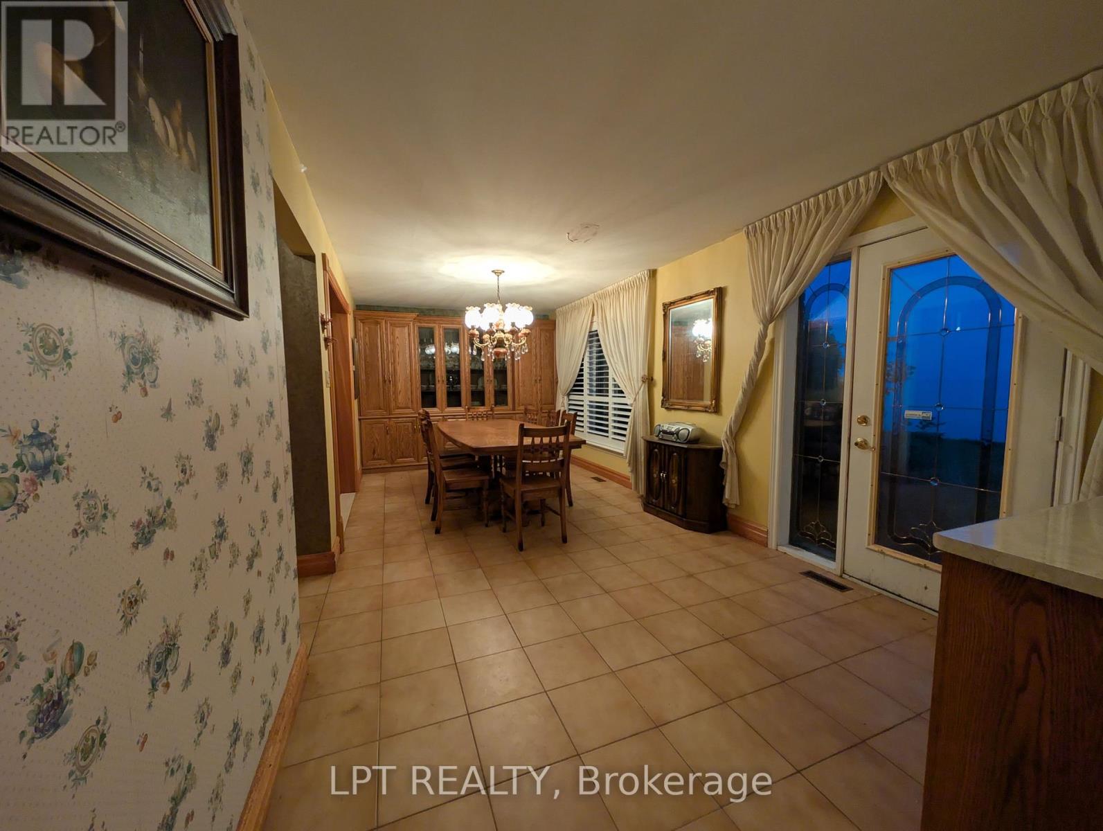 47 Parkside Drive Property Photo 16
