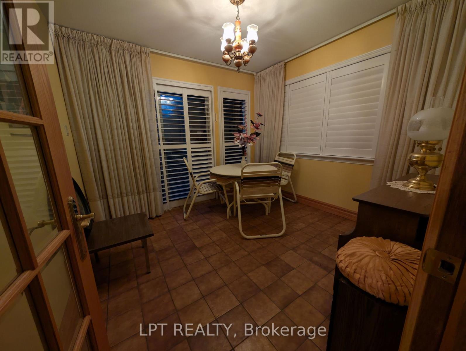 47 Parkside Drive Property Photo 17