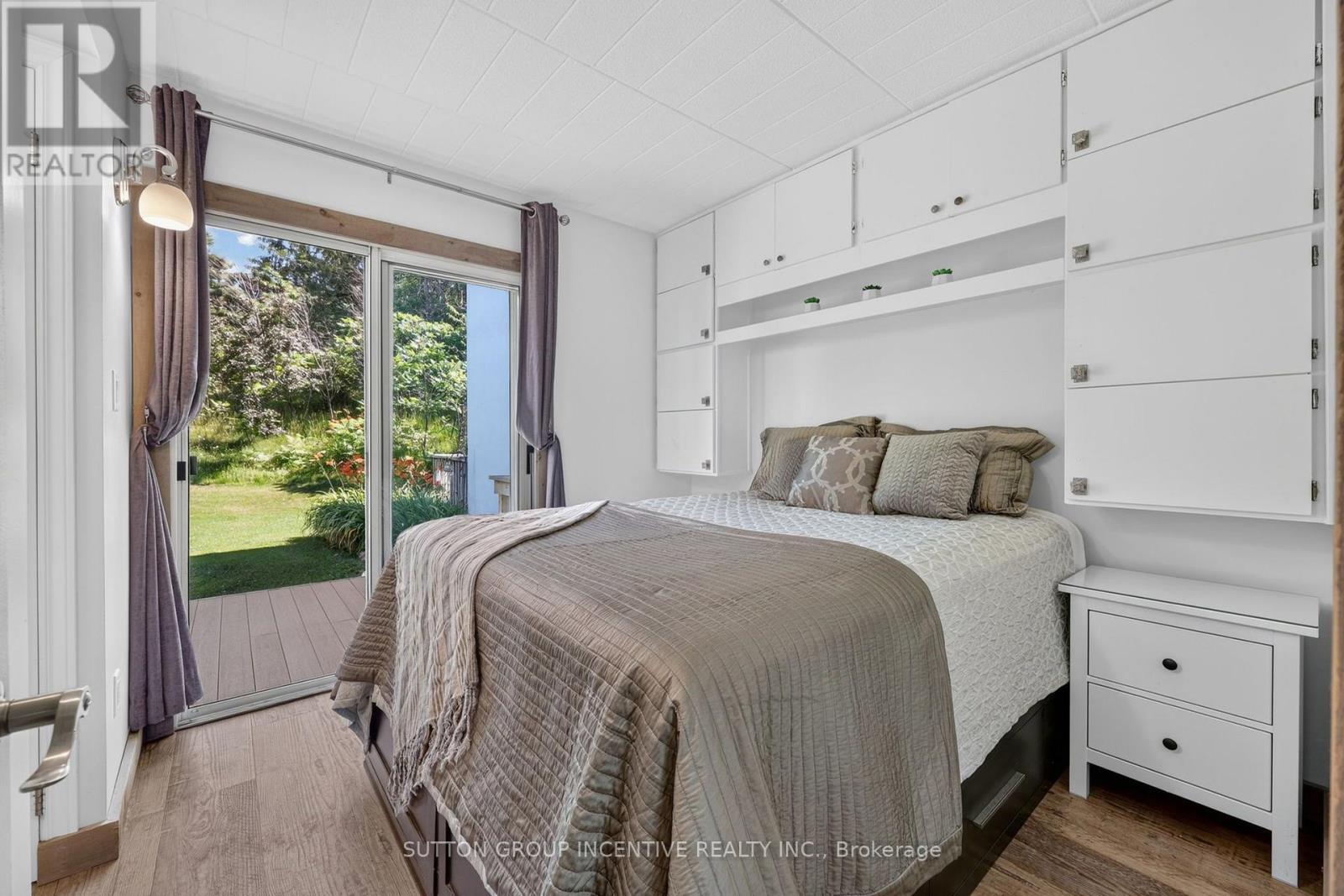 224 - 1102 Horseshoe Valley Road W Property Photo 28