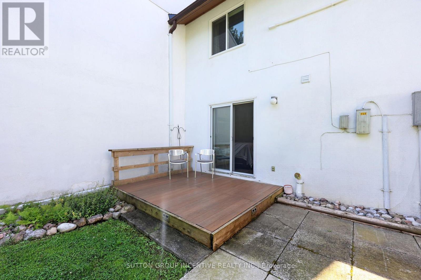 224 - 1102 Horseshoe Valley Road W Property Photo 33