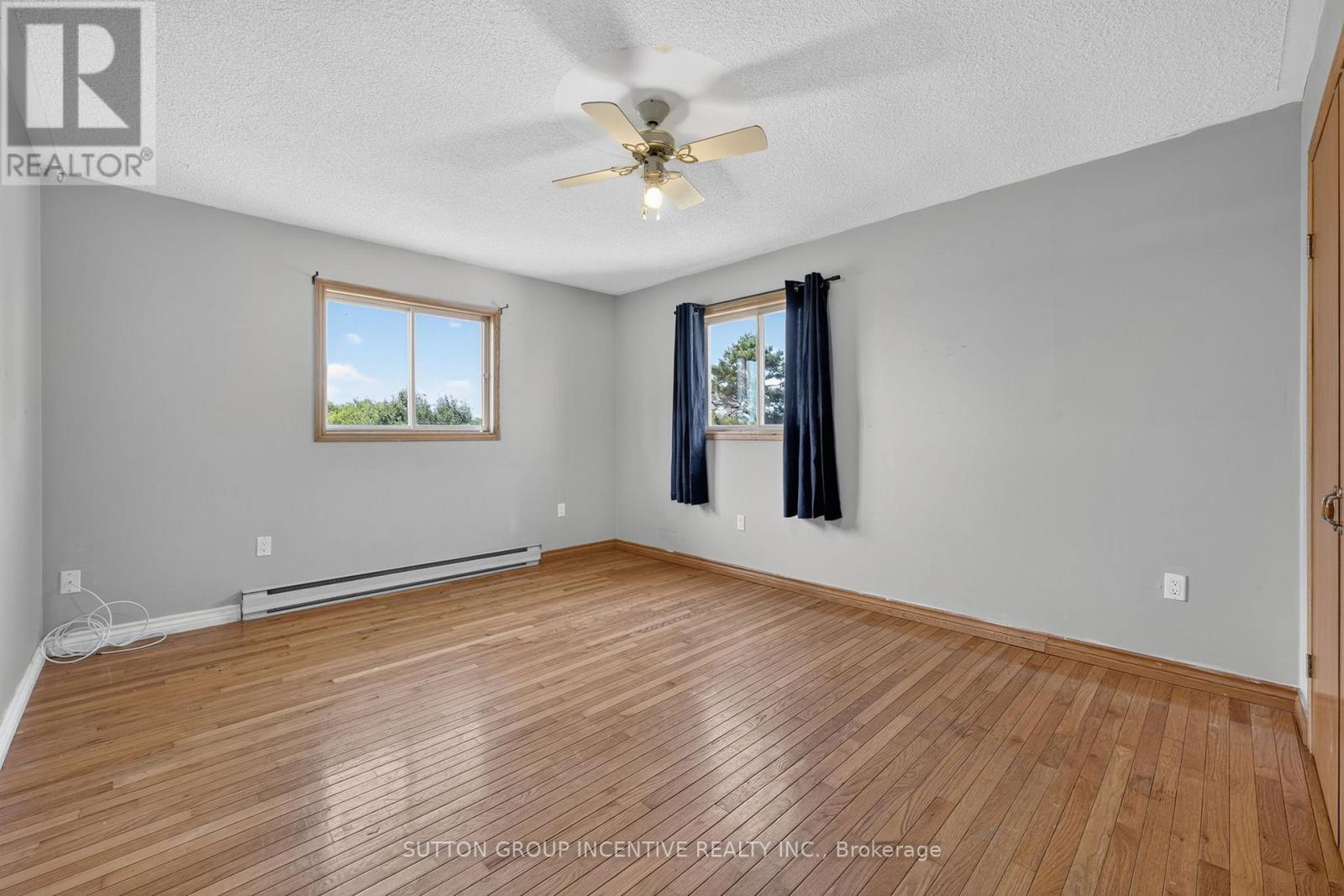 160 Lafontaine Road W Property Photo 32
