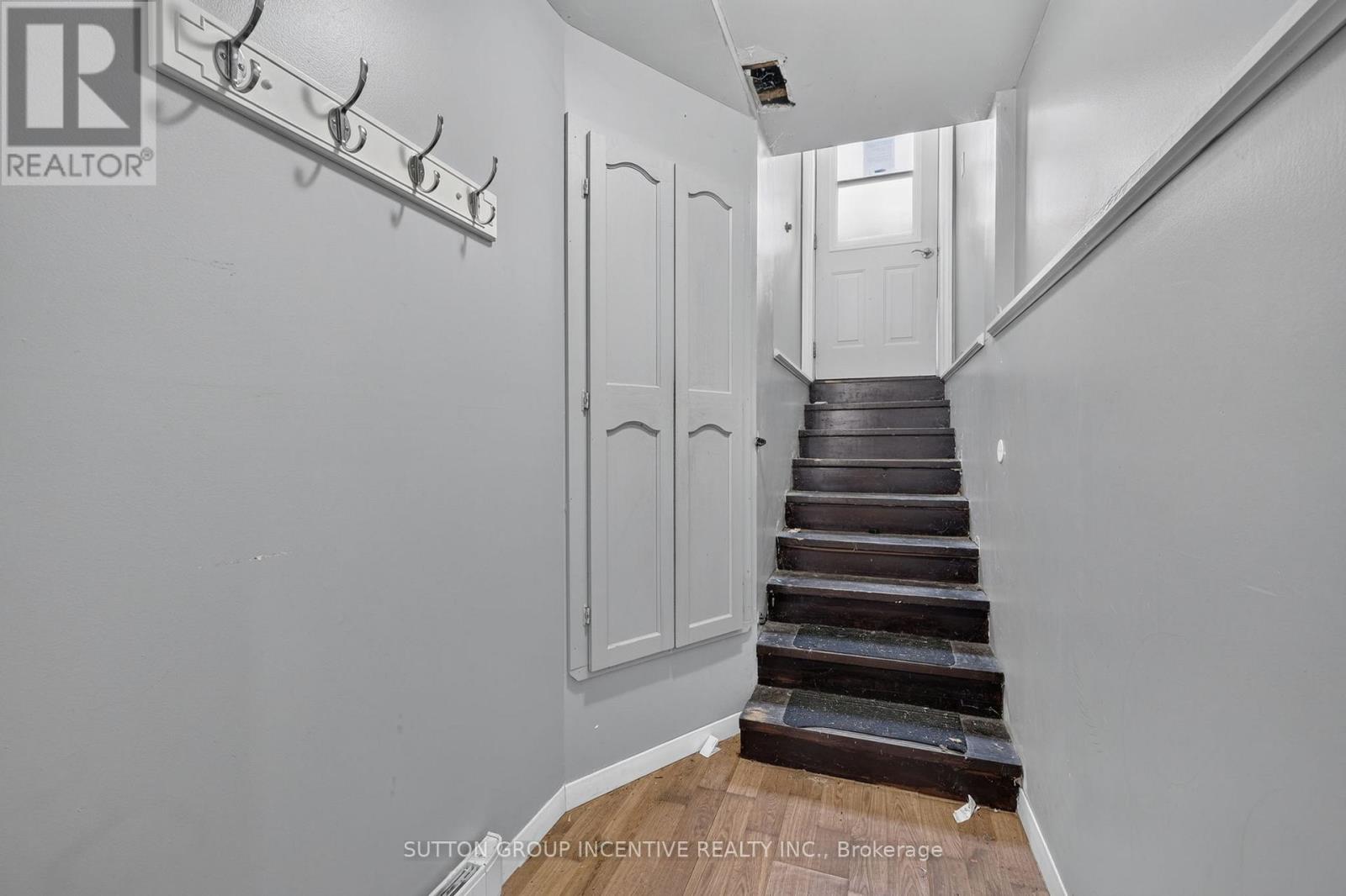 160 Lafontaine Road W Property Photo 42