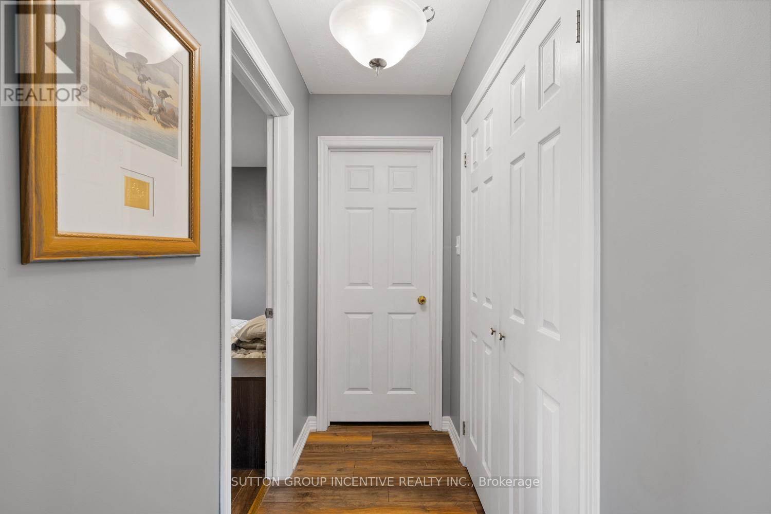 1277 Sunnidale Road Property Photo 22