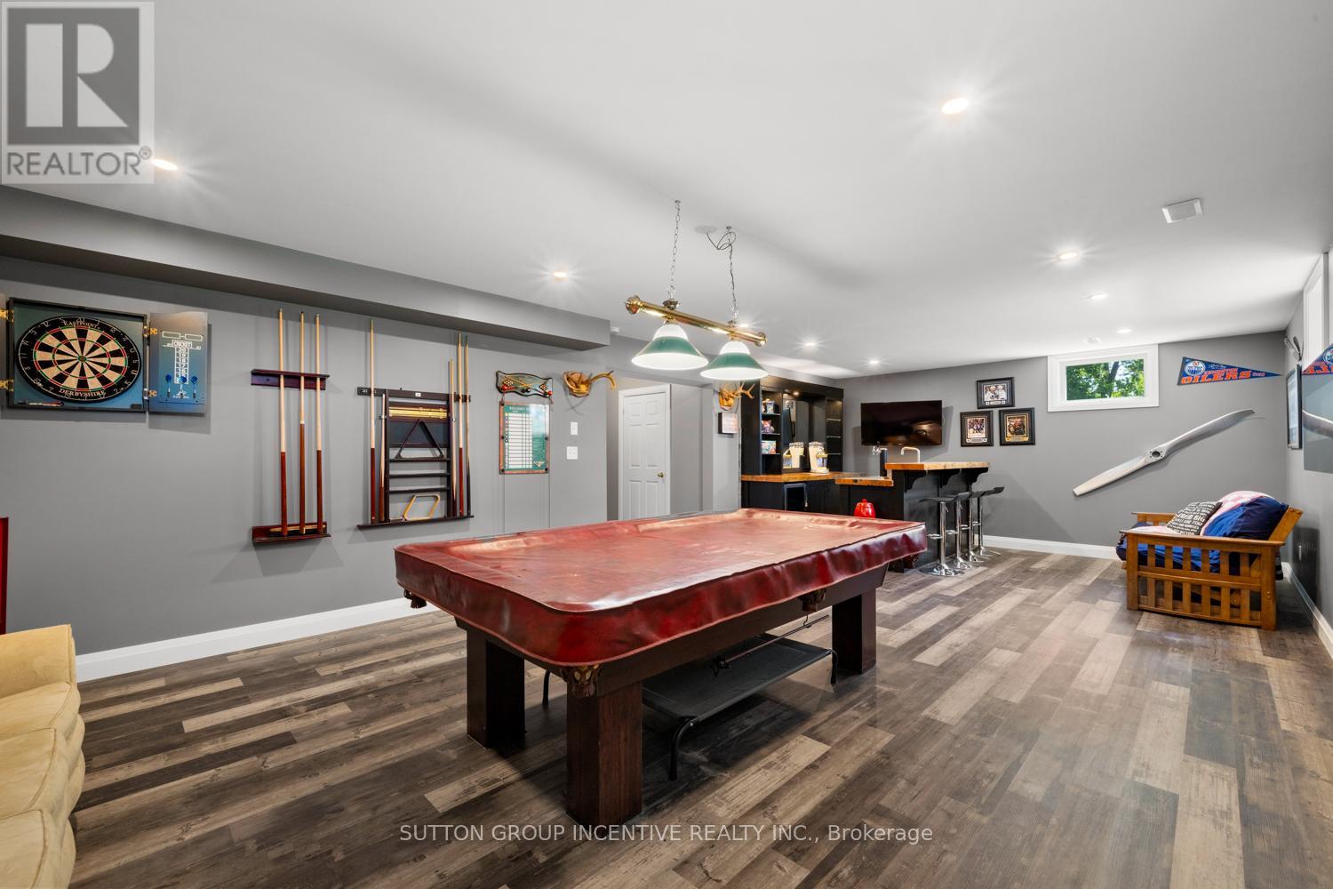 1277 Sunnidale Road Property Photo 34