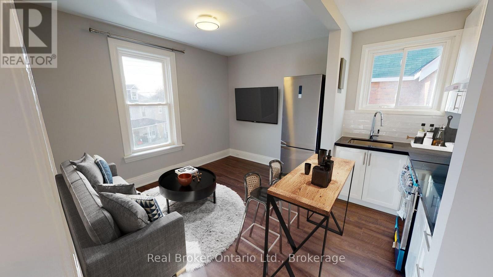 66 Nottawasaga Street Property Photo 12