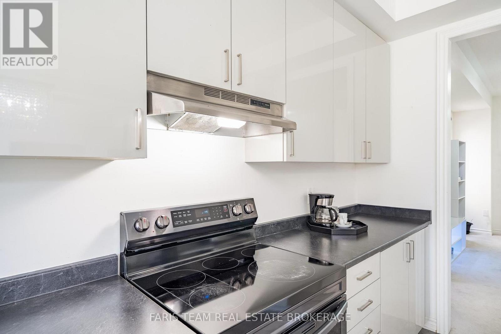 24 Sassafras Road Property Photo 7