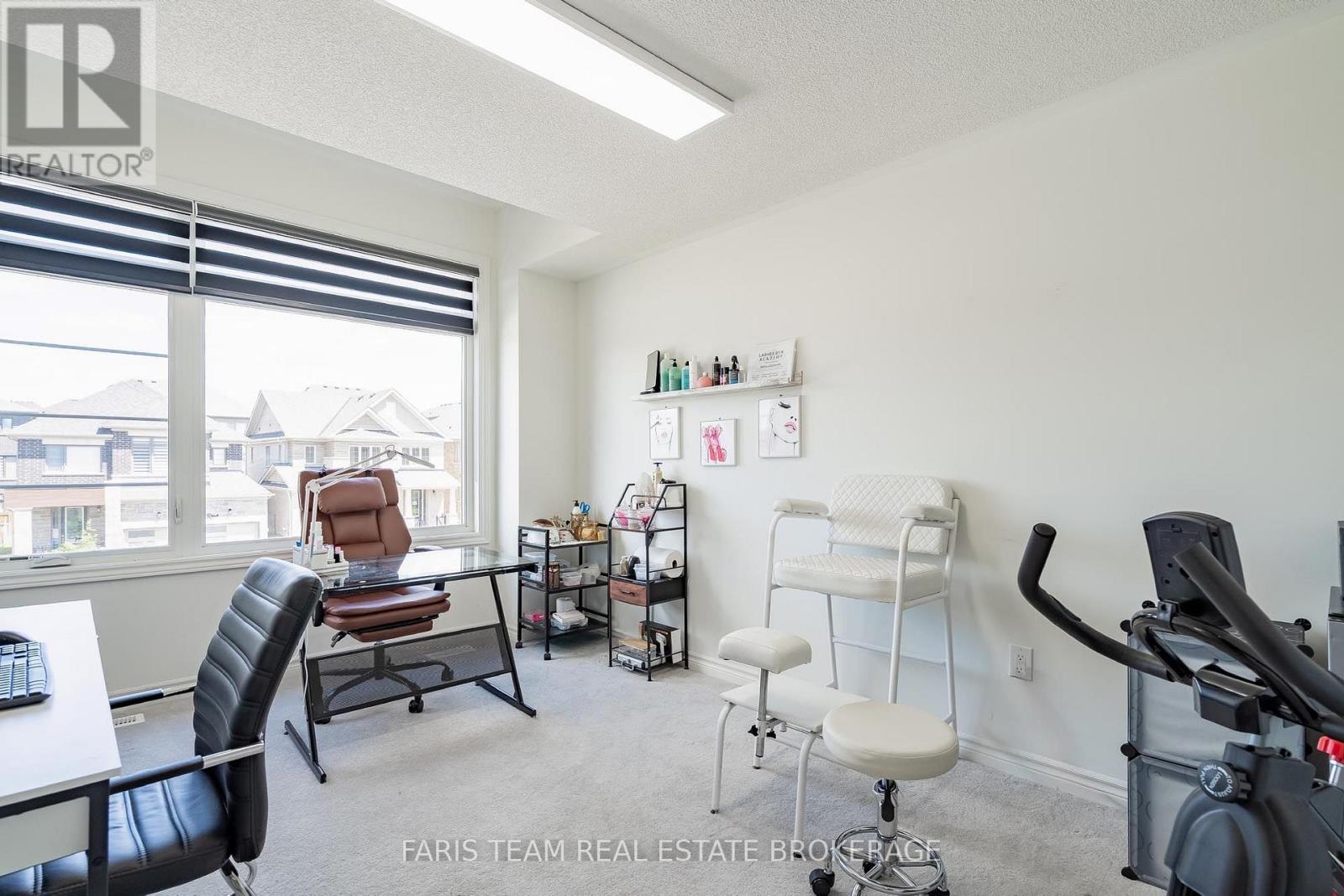 24 Sassafras Road Property Photo 29