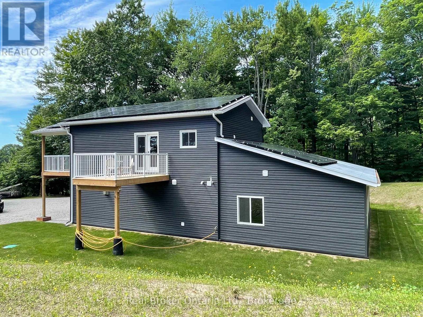 90 14 Concession E Property Photo 2