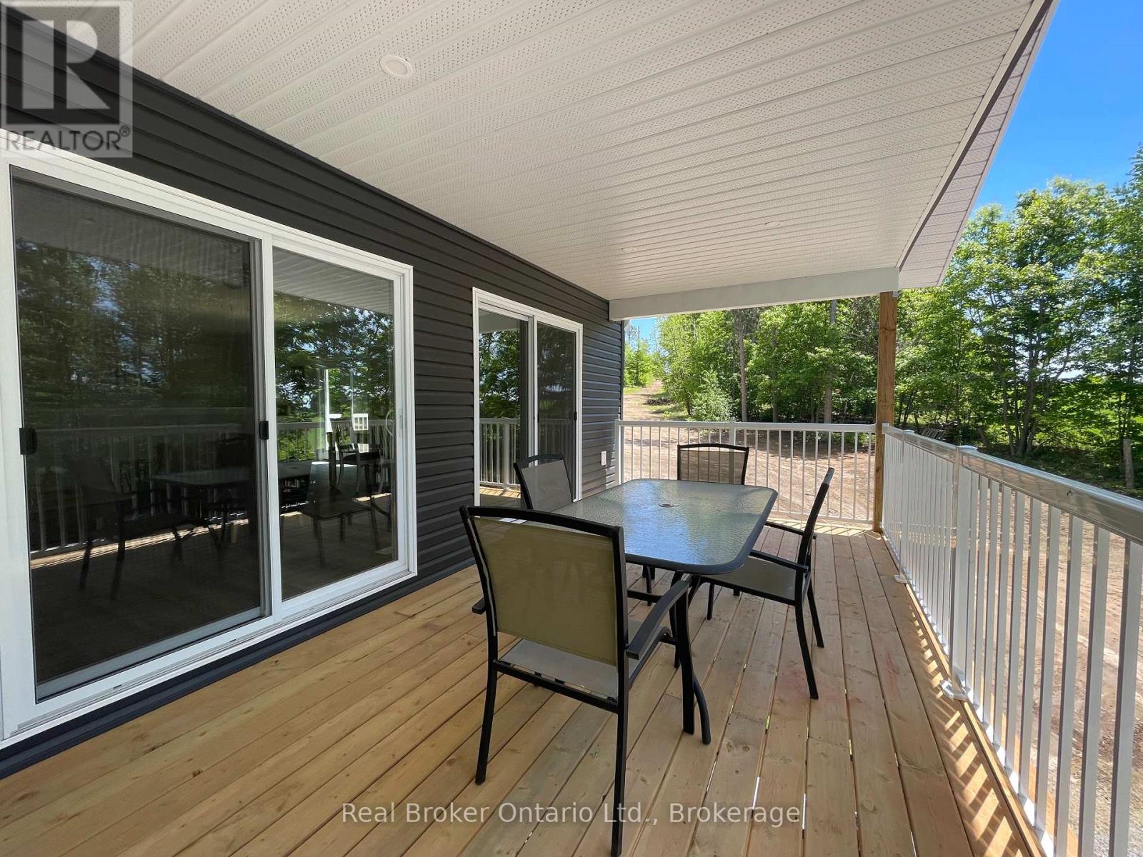 90 14 Concession E Property Photo 42