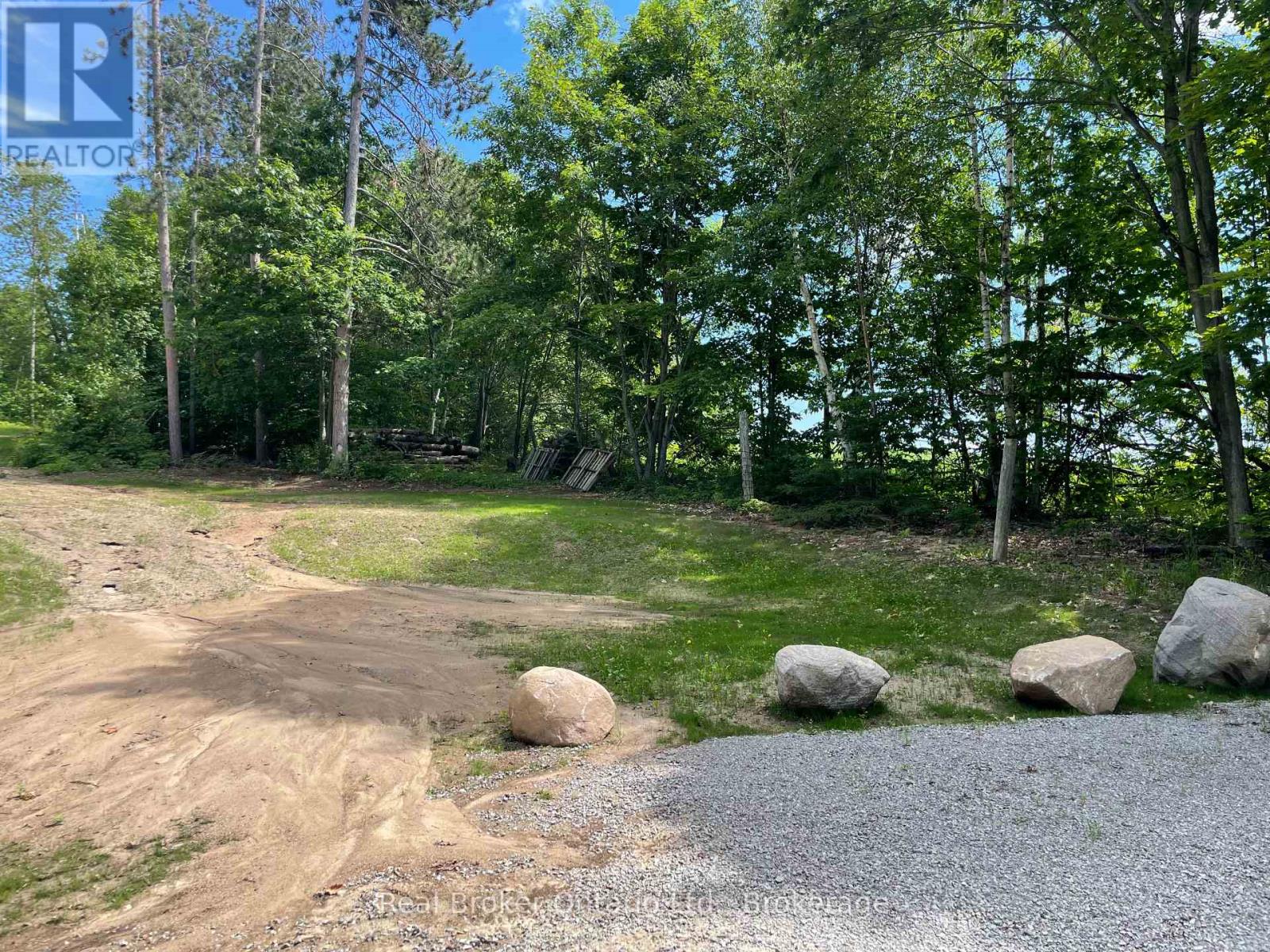 90 14 Concession E Property Photo 47
