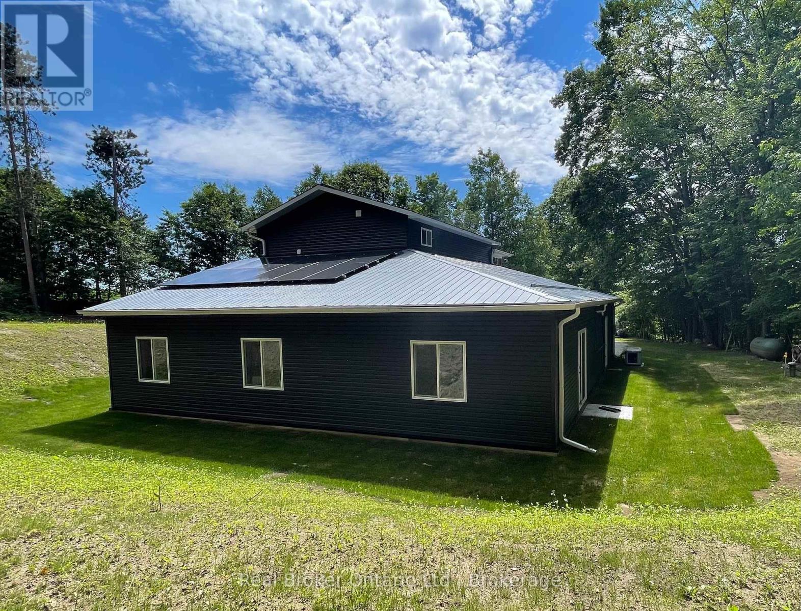 90 14 Concession E Property Photo 49