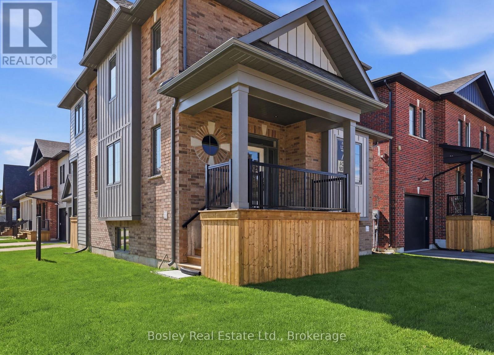 125 Sixth Street Property Photo 1