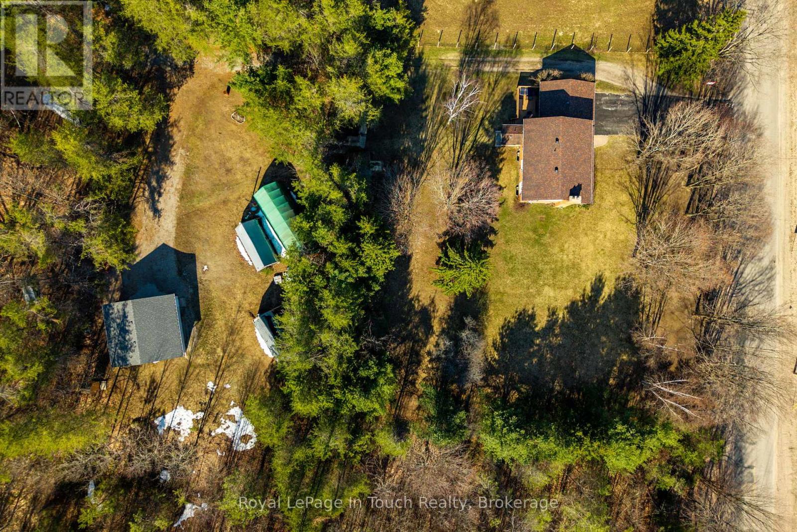 756 Champlain Road Property Photo 12