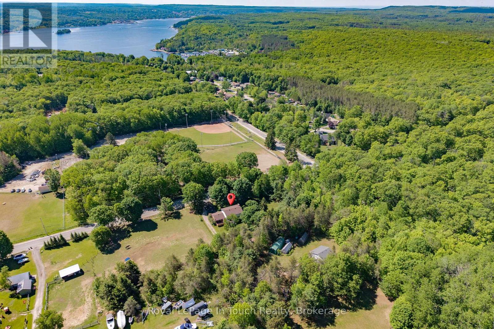 756 Champlain Road Property Photo 17