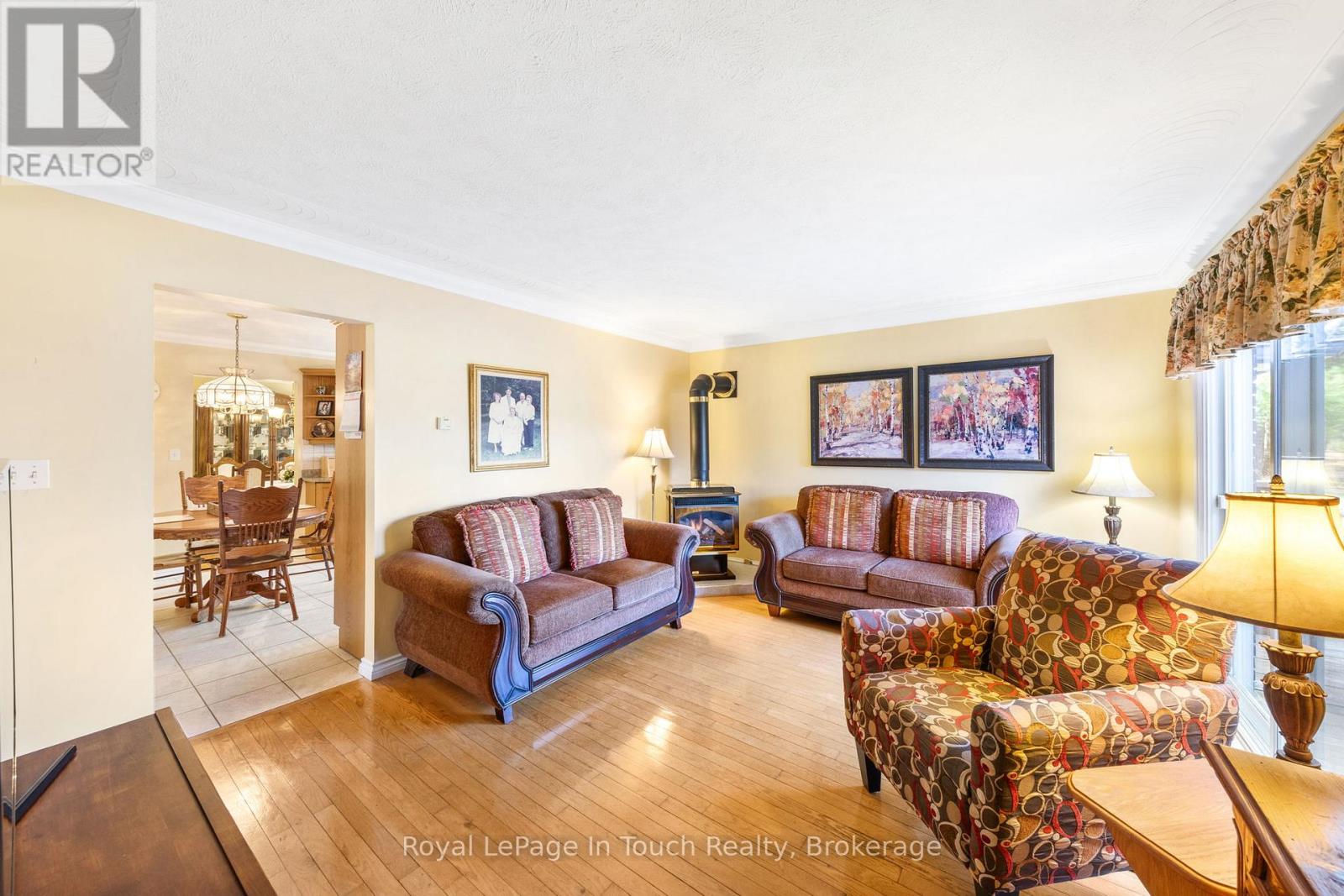 756 Champlain Road Property Photo 29