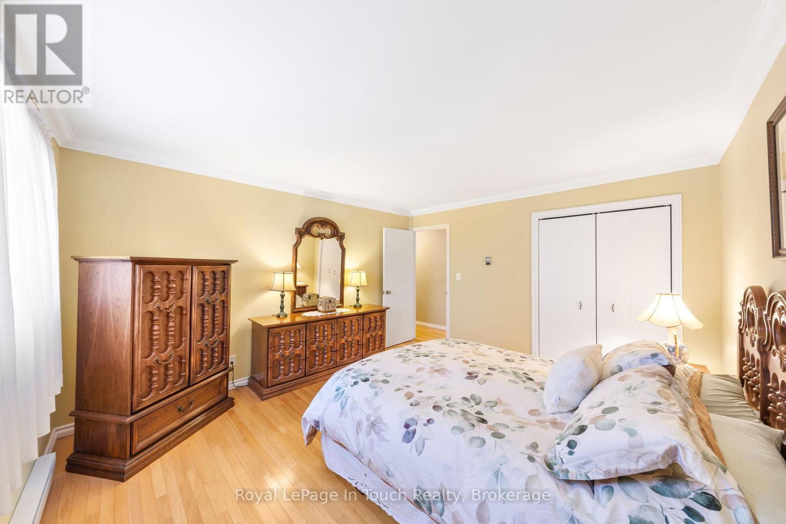 756 Champlain Road Property Photo 35