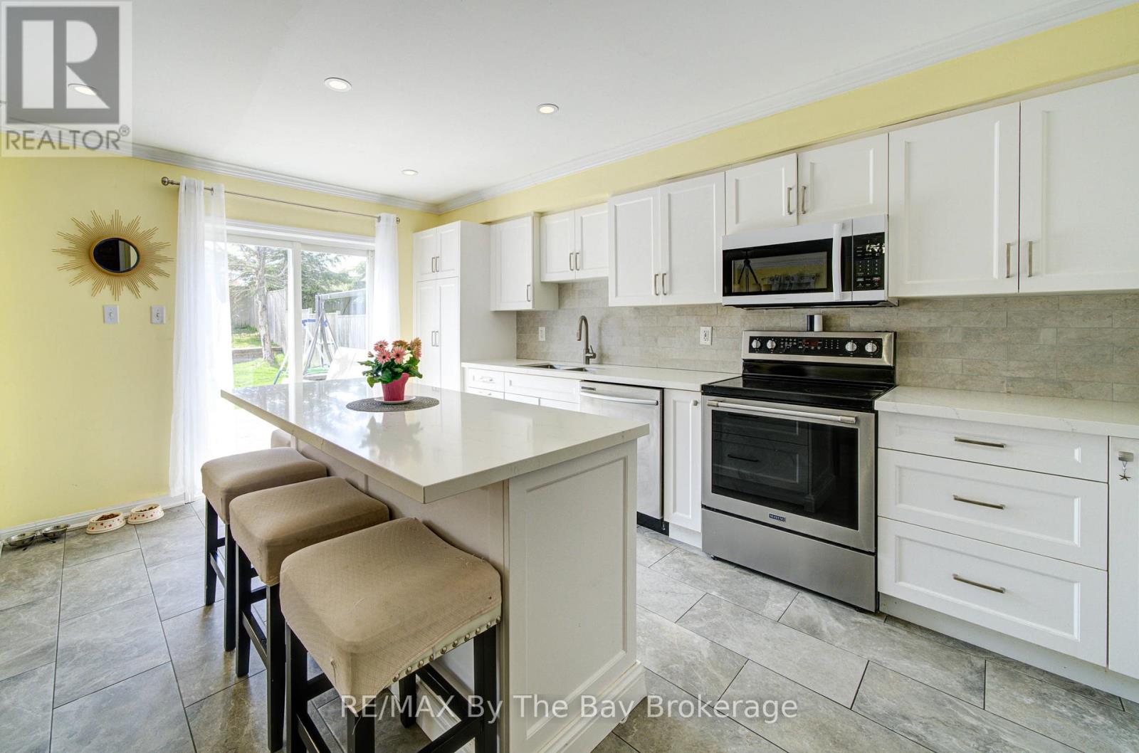 88 Wesley Avenue Property Photo 6