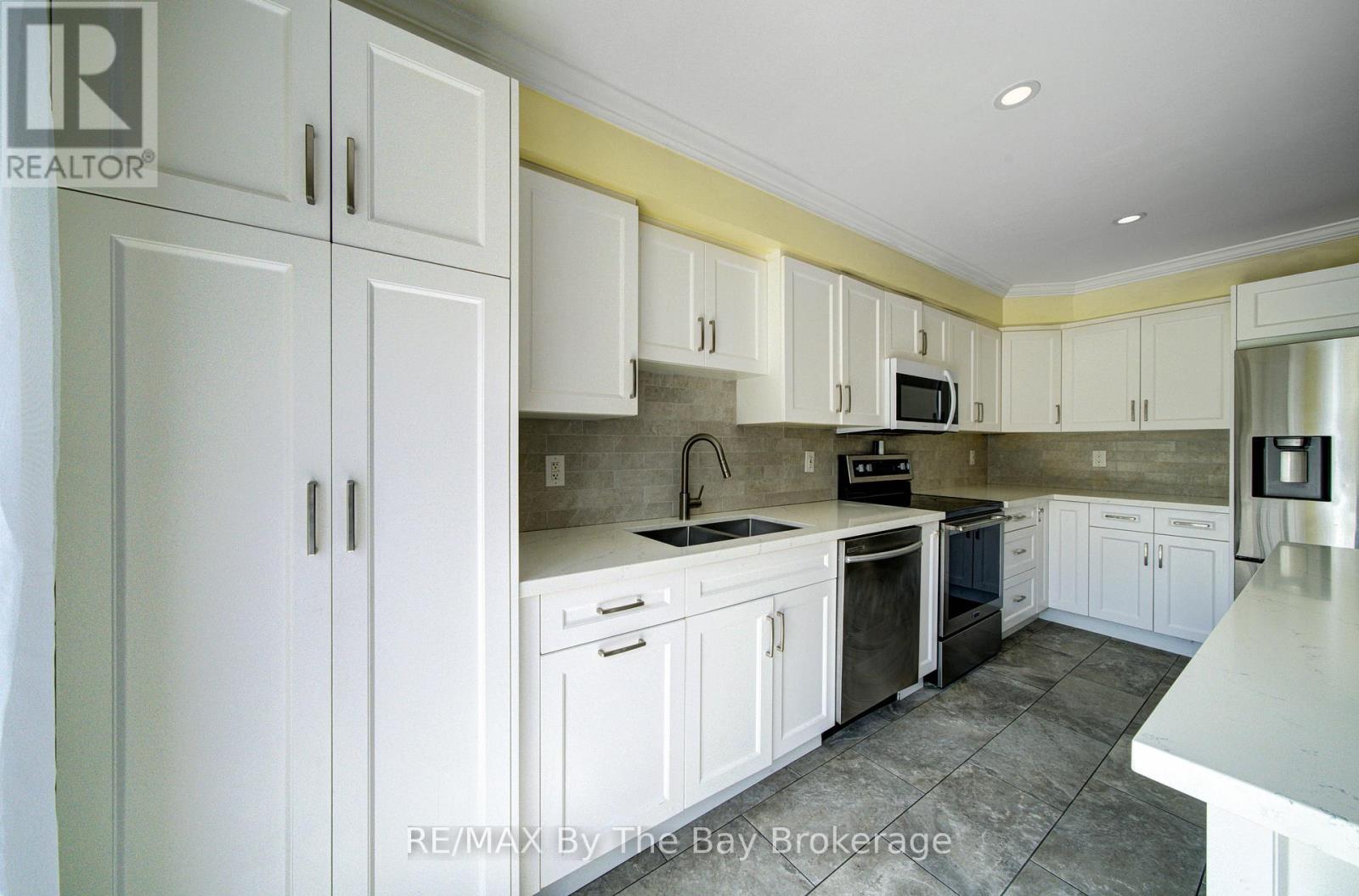 88 Wesley Avenue Property Photo 11