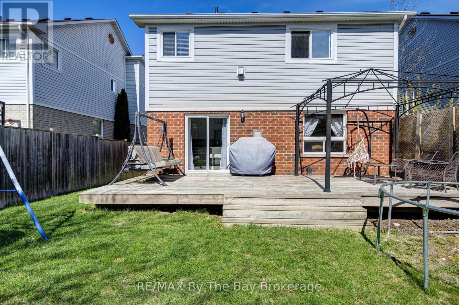 88 Wesley Avenue Property Photo 42