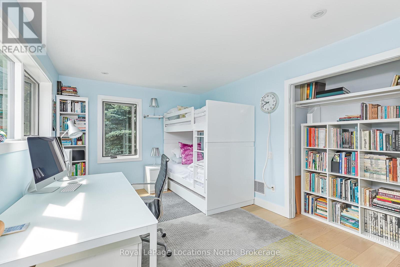 1664 10 Concession N Property Photo 22